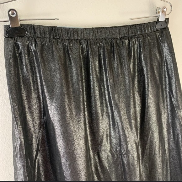 Old Navy Silver metallic Slip Maxi Skirt - Picture 2 of 2